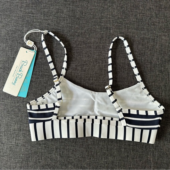 BeachBunny swim top NWT size small - Picture 3 of 3